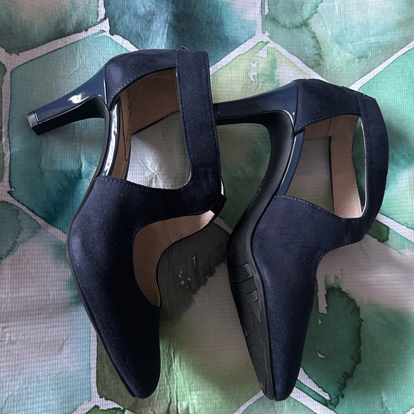 Life Stride Women’s heels GIOVANNA 2 NAVY SUEDE Size 7 Pumps Brand new - Picture 3 of 7